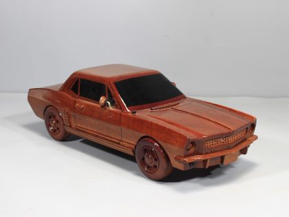 Hand Carved Mahogany Classic Coupe Car Sculpture, Luxury Wooden Vintage Car Display Model